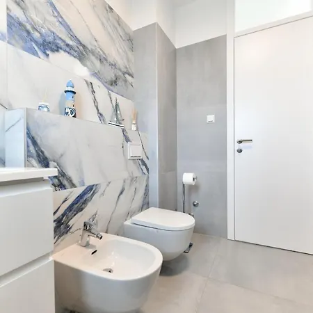 Crowonder Berin Deluxe Penthouse With Rooftop Terrace And Jacuzzi Apartman Zadar