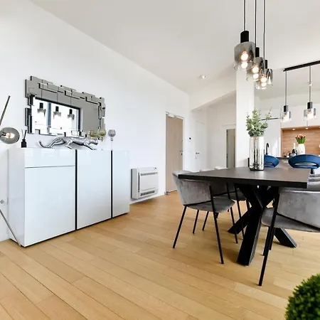 Apartman Crowonder Berin Deluxe Penthouse With Rooftop Terrace And Jacuzzi Zadar
