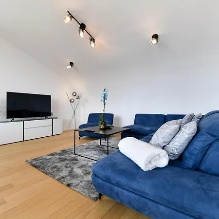 Crowonder Berin Deluxe Penthouse With Rooftop Terrace And Jacuzzi Zadar